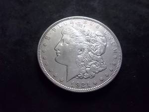 lot 38 image: 1921 D Morgan Silver Dollar
