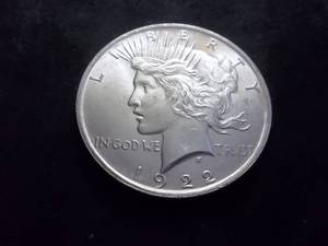 lot 41 image: 1922  Silver Peace Dollar