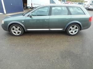 lot 4 image: 2003 Audi Allroad Quattro AWD