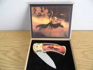 lot 14 image: Cowboy Knife
