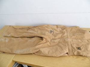 lot 20 image: Work Bibs