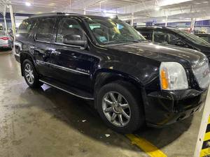2007 GMC Yukon Denali AWD