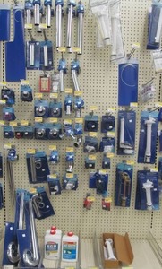 lot 3 image: Plumbing supplies