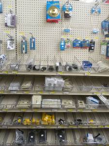 lot 22 image: electric supplies
