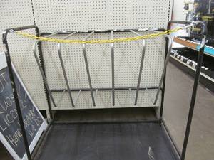 lot 47 image: display rack