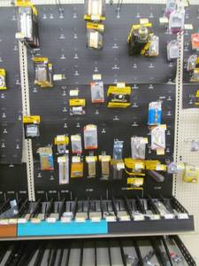 lot 68 image: hardware