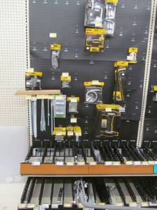 lot 69 image: hardware