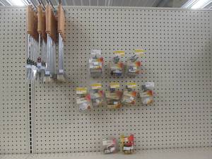 lot 170 image: propane fittings