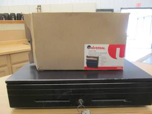 lot 174 image: cash drawer, file holders