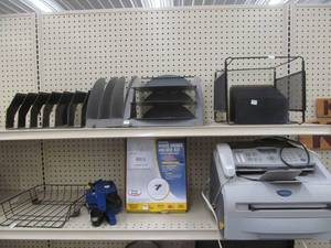 lot 183 image: office supplies
