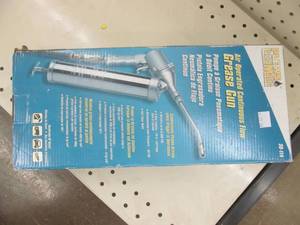 lot 206 image: Plews grease gun