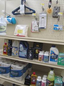lot 212 image: cleaning supplies