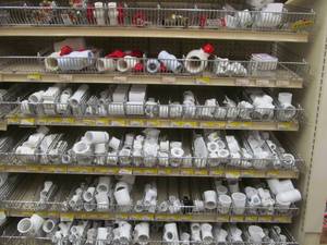 lot 218 image: hardware