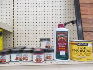 lot 250 image: Minwax stainsseals