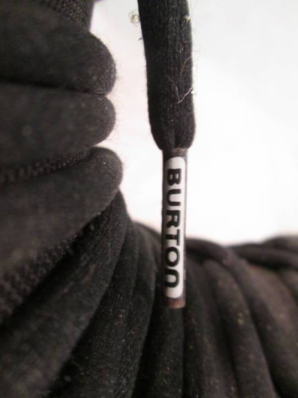lot 58 image: Pair of Burton Freestyle Imprint 2 ...