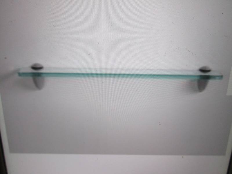 lot 102 image: Lot of 4 Clear Tempered Glass Brack...