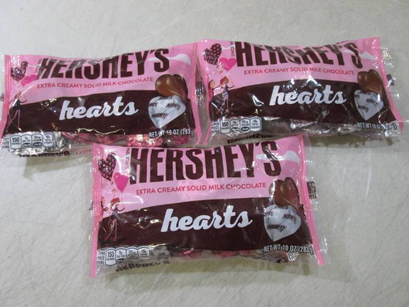 lot 222 image: 3 Bags of Hersheys Hearts Best by O...
