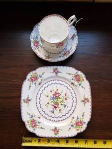 lot 51 image: Petit Point China by Royal Albert