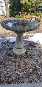 lot 81 image: Scalloped Rimmed Large Concrete Bird Bath  PU in Eden Prairie