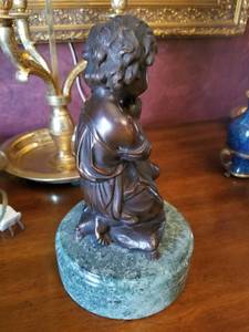 lot 116 image: Lovely Bronze Child in Prayer Sculpture