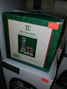 lot 214 image: Department 56 Christmas Dickens Village Series, Lot 4