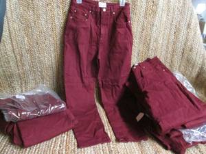 lot 205 image: Assorted Size Ladies Carolina Blues Jeans See Photos NWT (Sizes 6, 8, 10, 12) SKD