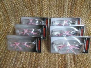 lot 252 image: 6pc. Winchester PinkClear Shooting...