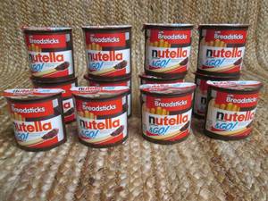 lot 290 image: (12) Nutella & Go Packets With Brea...
