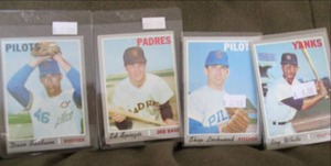 lot 38 image: 1970 Topps Baseball Cards