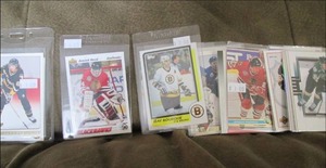 lot 53 image: (25) Hockey Star Cards