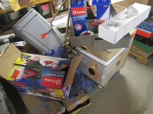 lot 131 image: Pallet Lot of Assorted Items Some DamageIncomplete See Photos