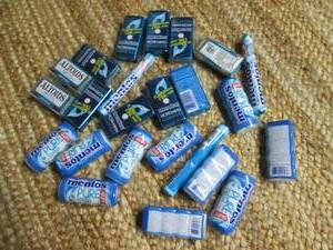 lot 148 image: Mentos, Altoids, Mentos Gum 9C...
