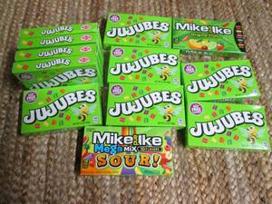 lot 149 image: Jujubes 5.5 oz. Bozes 9C...