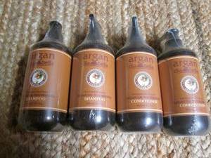 lot 173 image: Argan Dia Bella Argan Oil Nouurishi...
