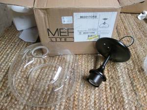 lot 178 image: Meridan Light Trends Lighting Fixtu...