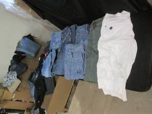 lot 197 image: Juniors Large Lot of Jeans (Sizes ...
