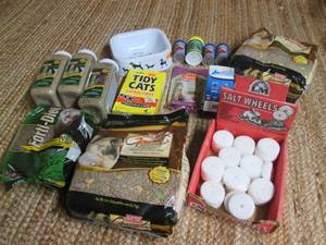 lot 310 image: Lot of Pet Food See Photos 12...