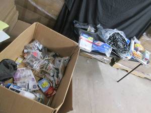 lot 326 image: All New Open Box Assorted Household...