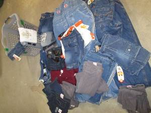lot 383 image: Ladies Clothing Lot See Photos