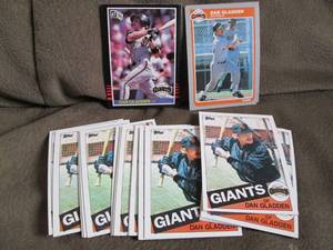 lot 75 image: (26) Dan Gladden Rookie Cards