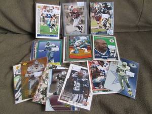 lot 77 image: Emmitt Smith Cards