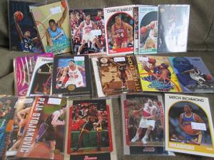 lot 85 image: Basketball Star Cards