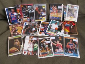 lot 105 image: (30) Basketball Rookie Cards