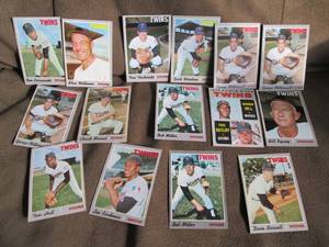 lot 111 image: 1970s Topps Minnesota Twins Cards