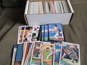 lot 135 image: Box Of Minnesota Twins Cards
