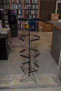 lot 52 image: MagazineLiterature Rack