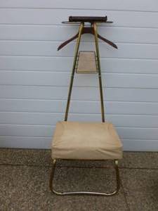 Vintage Gentlemans Chair