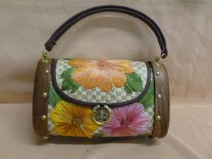 Handbag