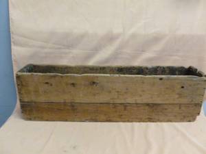 Vintage Primitive Box