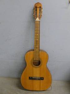 Vintage Acoustic Guitar